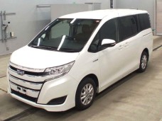 TOYOTA NOAH 2020/X/ZWR80G