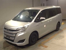 TOYOTA NOAH 2020/X/ZWR80G