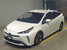 TOYOTA PRIUS 2019/A TOURING SELECTION/ZVW51