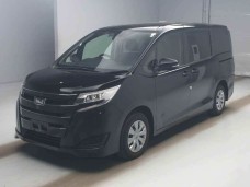 TOYOTA NOAH 2021/X/ZRR80G