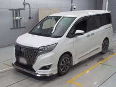 TOYOTA ESQUIRE 2020/Gi PREMIUM PKG BLACK-TAILORED/ZWR80G