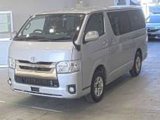 TOYOTA HIACE 2019/SUPER GL/TRH200V