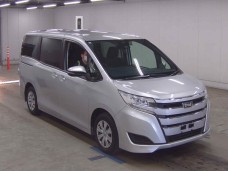 TOYOTA NOAH 2021/X/ZRR80G