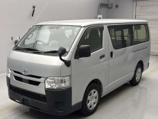 TOYOTA HIACE 2020/LONG DX/TRH200V