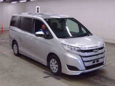 TOYOTA NOAH 2021/X/ZRR80G