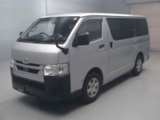 TOYOTA HIACE 2021/LONG DX/TRH200V