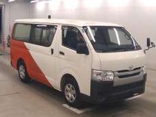 TOYOTA REGIUSACE 2020/DX/TRH200V