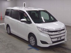 TOYOTA NOAH 2021/X/ZRR80G