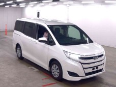 TOYOTA NOAH 2021/X/ZRR80G