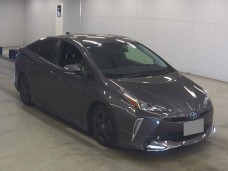 TOYOTA PRIUS 2021/S TOURING SELECTION/ZVW51