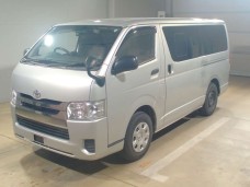 TOYOTA HIACE 2020/LONG DX GL PKG/TRH200V