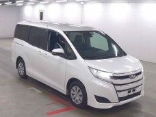TOYOTA NOAH 2021/X/ZRR80G