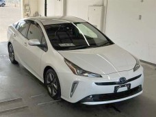 TOYOTA PRIUS 2021/A TOURING SELECTION/ZVW51