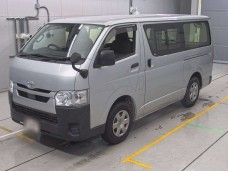 TOYOTA HIACE 2021/DX/TRH200V