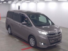 TOYOTA NOAH 2021/X/ZRR80G
