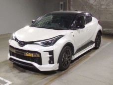 TOYOTA C-HR 2020/S GR SPORT /ZYX11