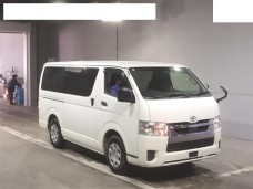 TOYOTA HIACE 2021/DX GL PKG/TRH200V