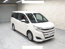 TOYOTA NOAH 2020/X/ZWR80G
