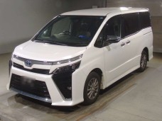 TOYOTA VOXY 2021/ZS KIRAMEKI3/ZWR80W