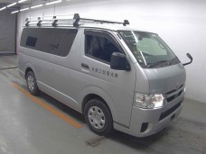 TOYOTA HIACE 2021/DX GL PKG/TRH200V