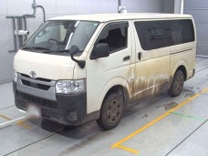 TOYOTA HIACE 2020/LONG DX/TRH200V