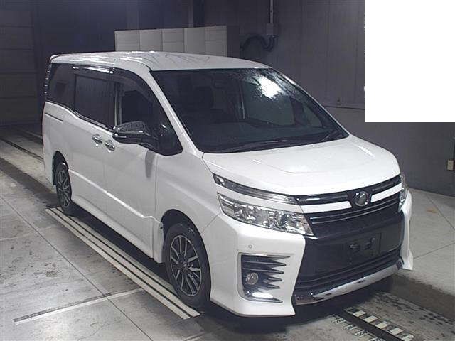 Toyota voxy zs kirameki